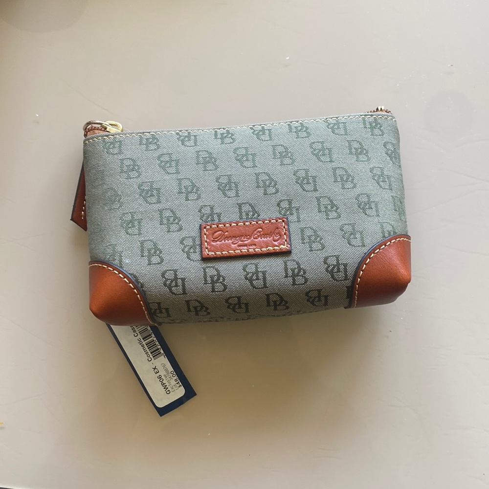 Dooney & Bourke cosmetic case